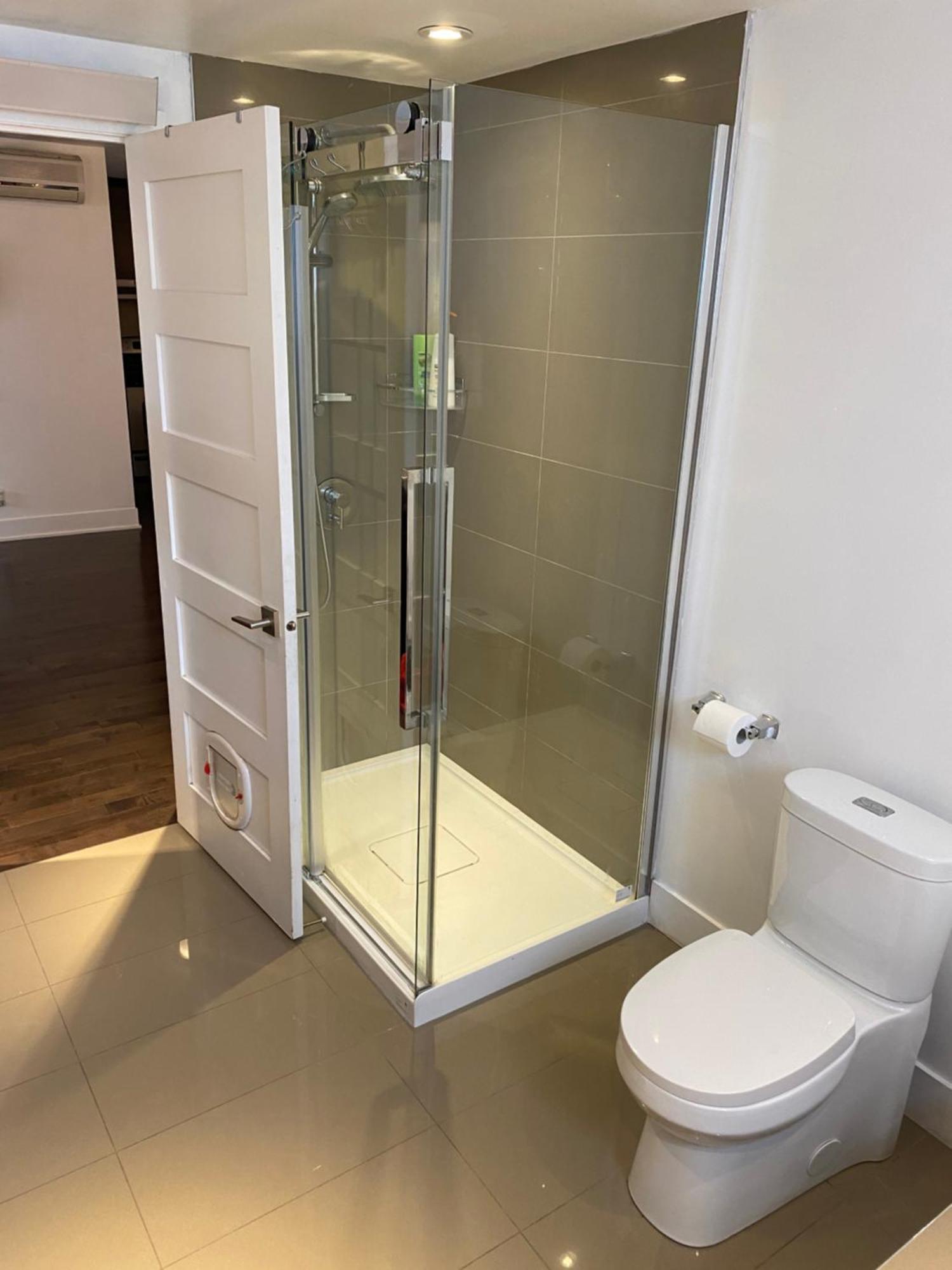Beautiful Private Full Condo Brossard Luaran gambar